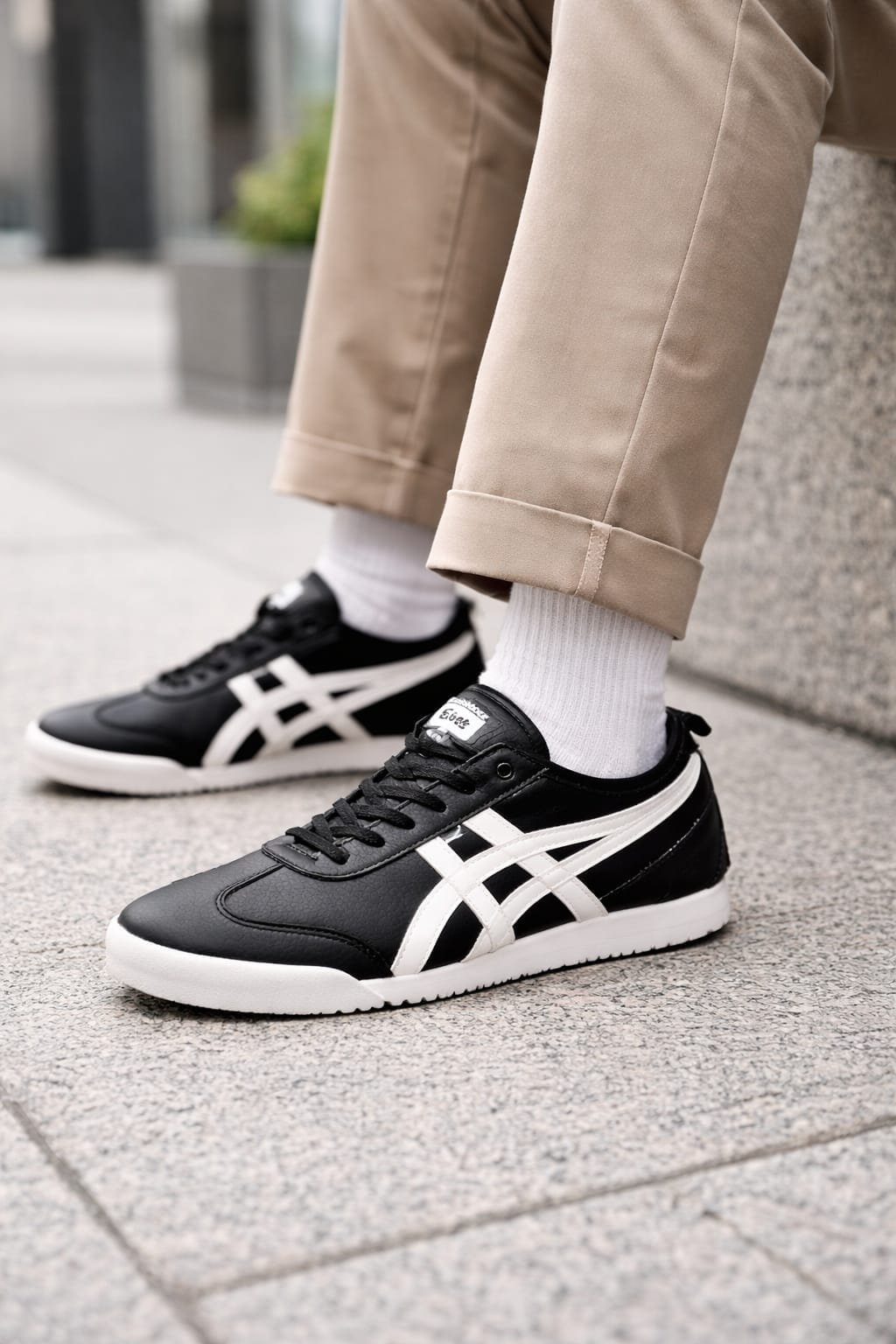 Onitsuka Tiger Mexico 66 Black White Sole